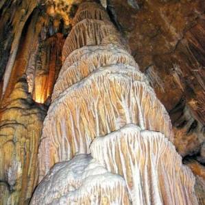 Cueva de Valporquero, León