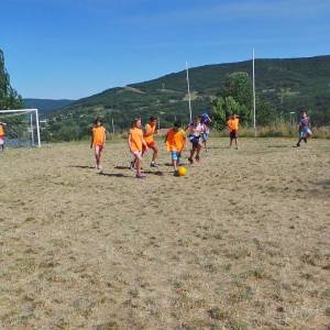 Viernes de clases de inglés y deportes