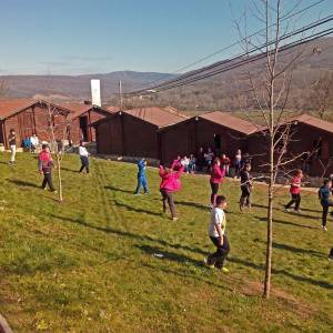 encuentro de colegios en el campamento