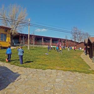 encuentro de colegios en el campamento